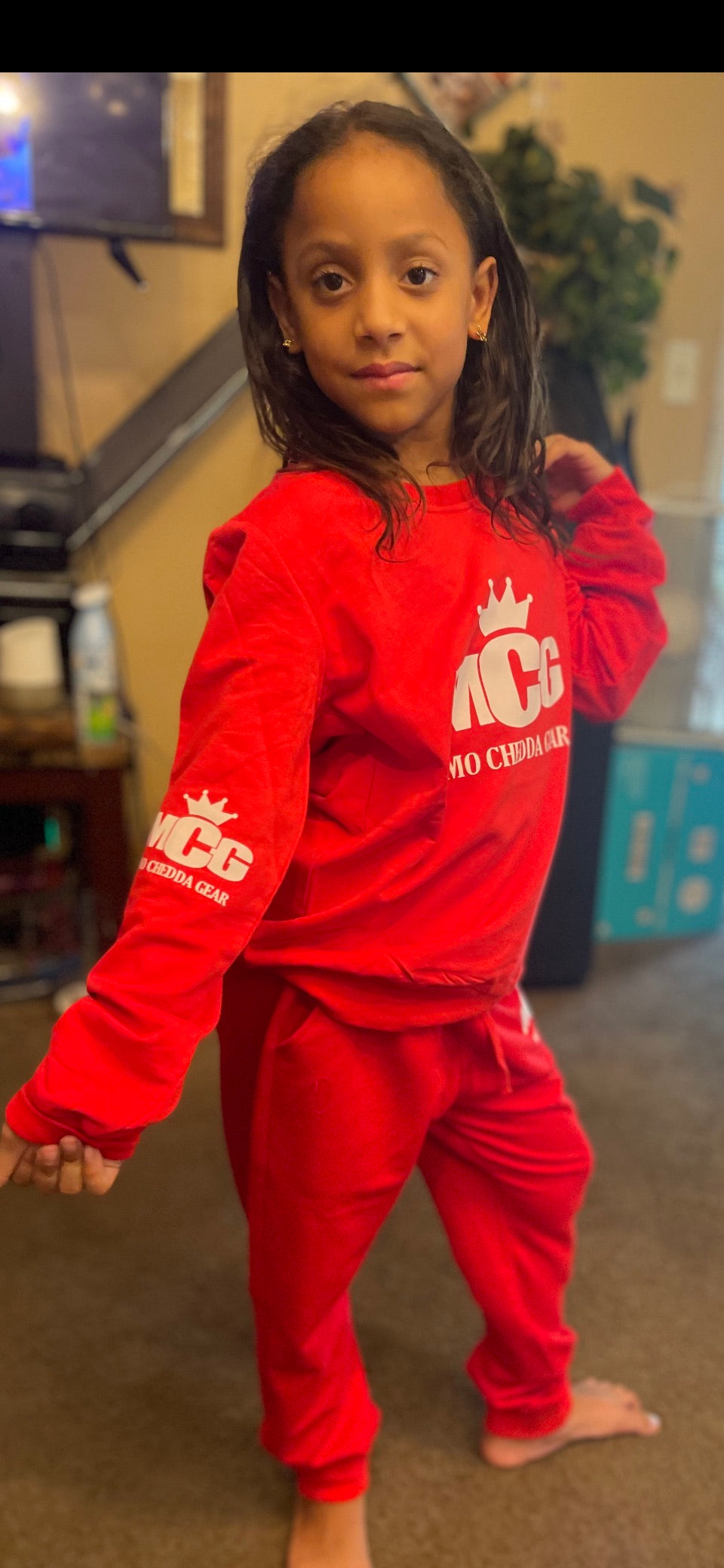 Kid’s joggers sets include with t shirt